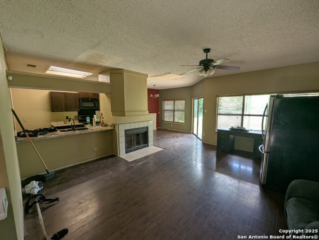 9151 Tree Village Property Photo 7