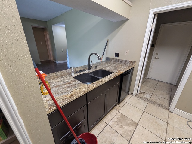 9151 Tree Village Property Photo 11