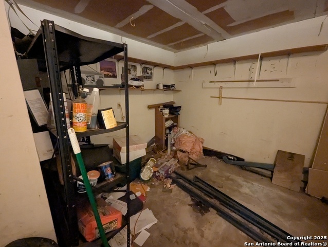 9151 Tree Village Property Photo 13