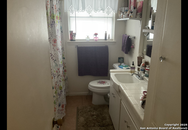 1035 Fabulous Property Photo 13