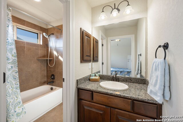 8206 Winecup Hill Property Photo 22