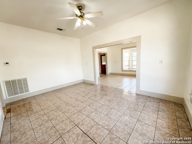 102 N Fort Property Photo 13