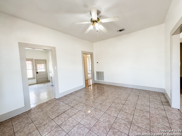 102 N Fort Property Photo 15
