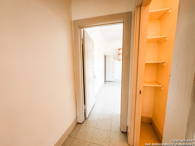 102 N Fort Property Photo 31