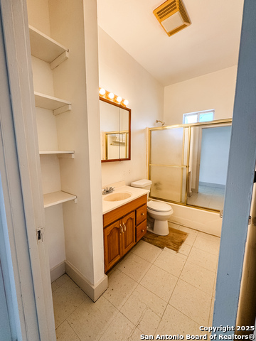 102 N Fort Property Photo 32