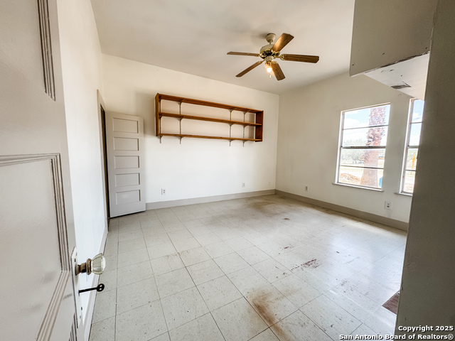 102 N Fort Property Photo 34