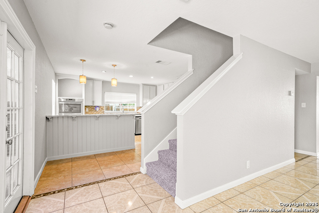 8203 Elktree Pass Property Photo 11