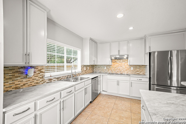 8203 Elktree Pass Property Photo 15
