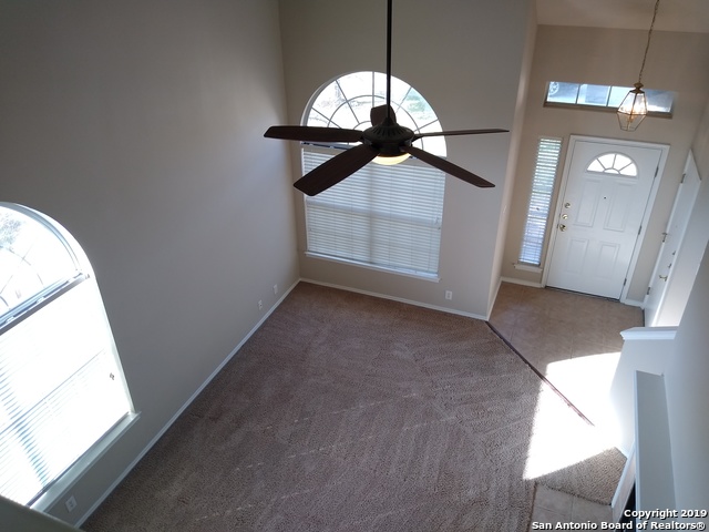 6114 Lakeview Court Property Photo 2