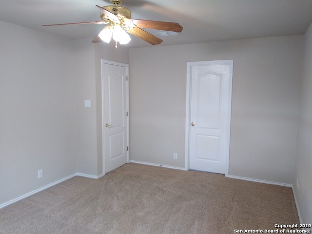 6114 Lakeview Court Property Photo 14