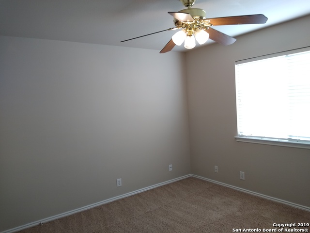 6114 Lakeview Court Property Photo 15