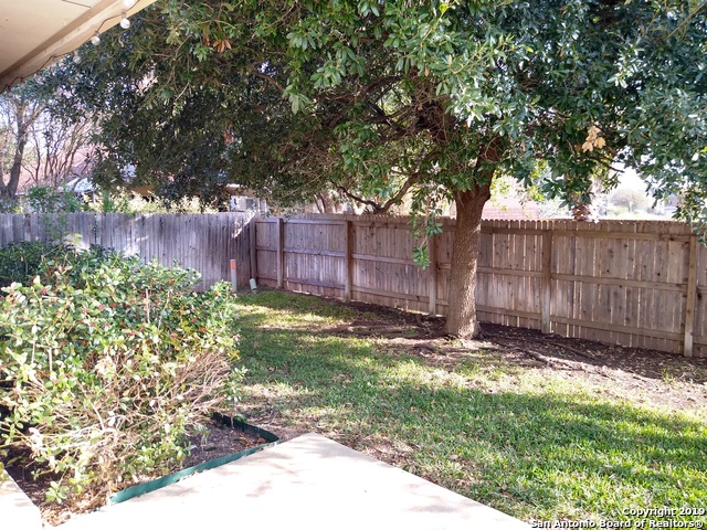 6114 Lakeview Court Property Photo 23