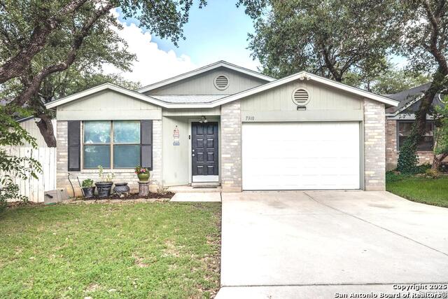 7310 Hunters Lk Property Photo 1