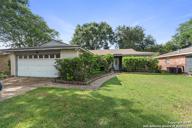 2802 Ridge Hollow Property Photo 1