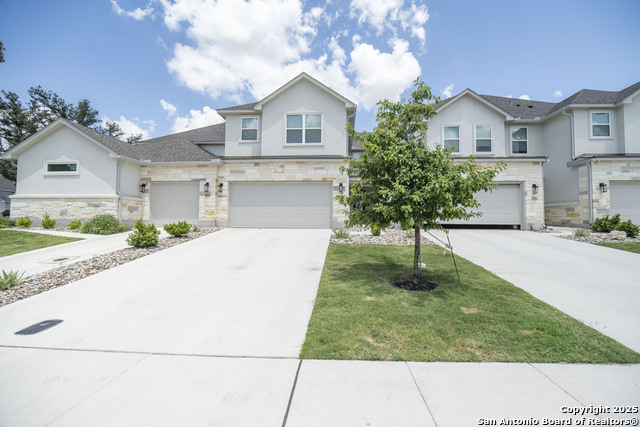 107 Magnolia Property Photo 1