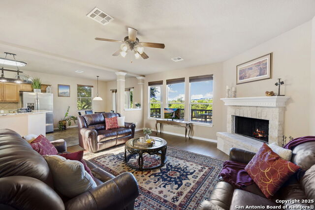 17132 Bandera Rd Property Photo 6