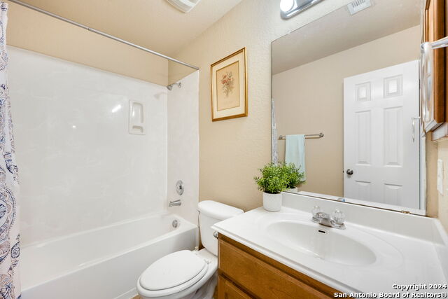 17132 Bandera Rd Property Photo 15