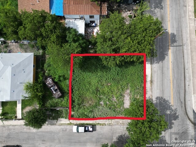 1211 S Hamilton Property Photo 1