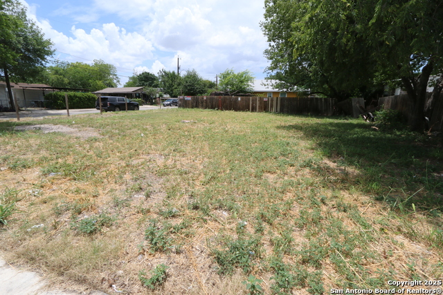 1211 S Hamilton Property Photo 5