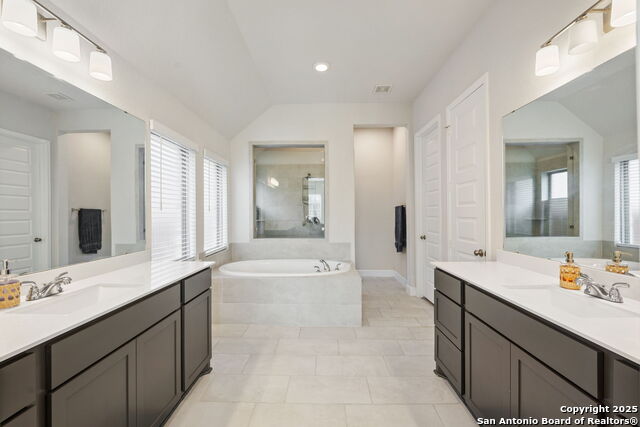 14414 Draft Horse Property Photo 10