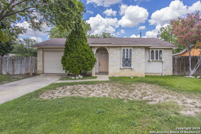 2143 Henrietta Property Photo 1