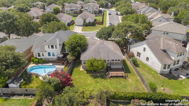 665 La Bahia Loop Property Photo 1
