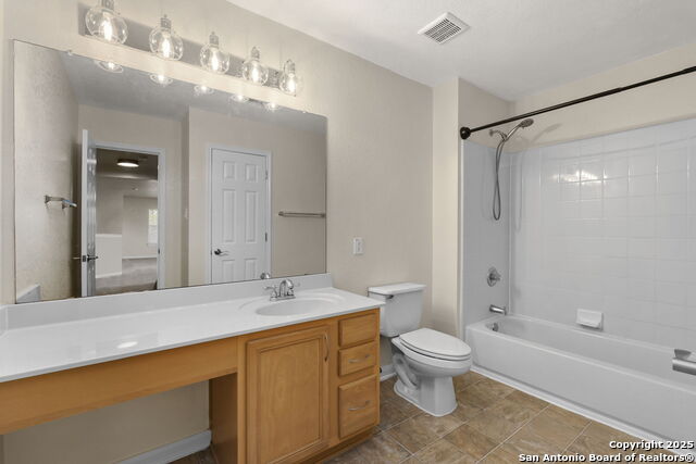 213 Springtree Parkway Property Photo 27