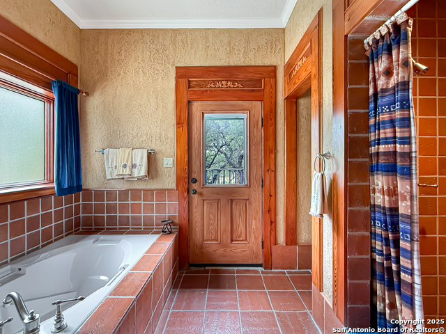 1305 Camino Real Property Photo 15
