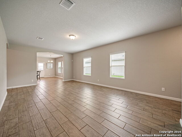 754 Farmers Dell Property Photo 5