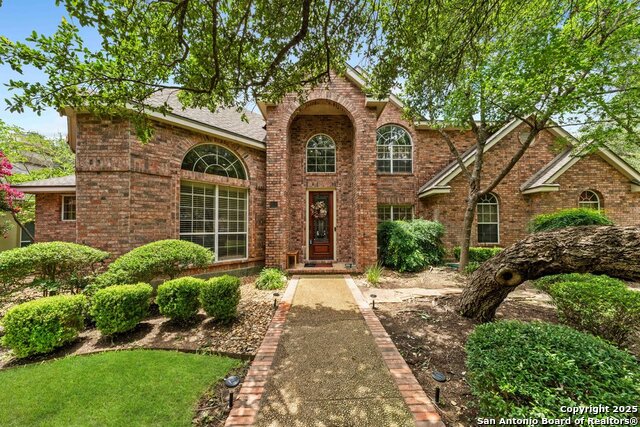 7 Inwood Knolls Property Photo 1