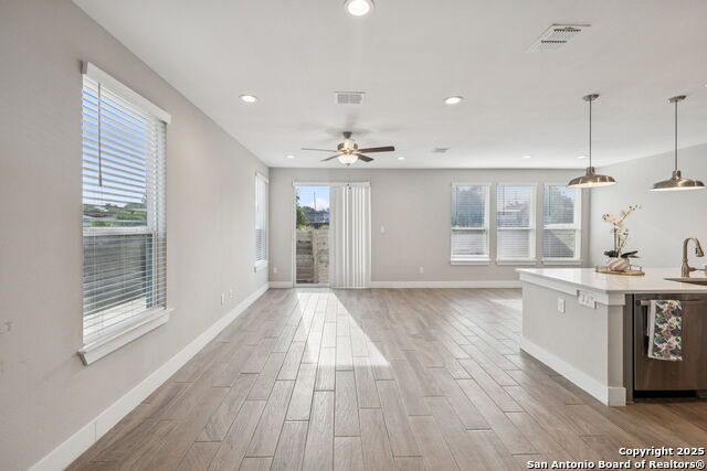 1511 E Sandalwood Ln #10 Property Photo 8