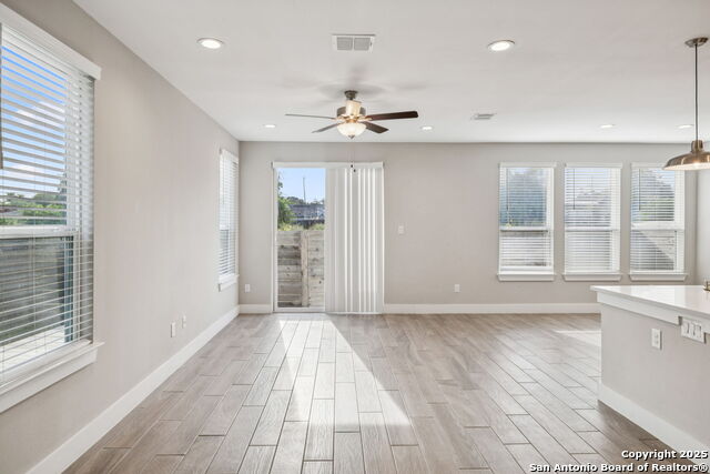 1511 E Sandalwood Ln #10 Property Photo 9
