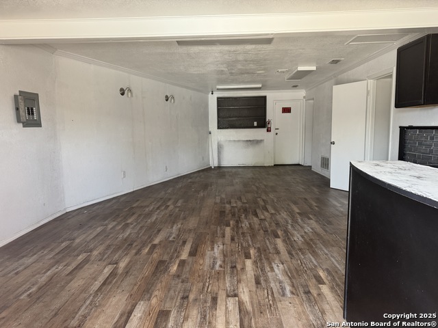 6617 S Flores Property Photo 1