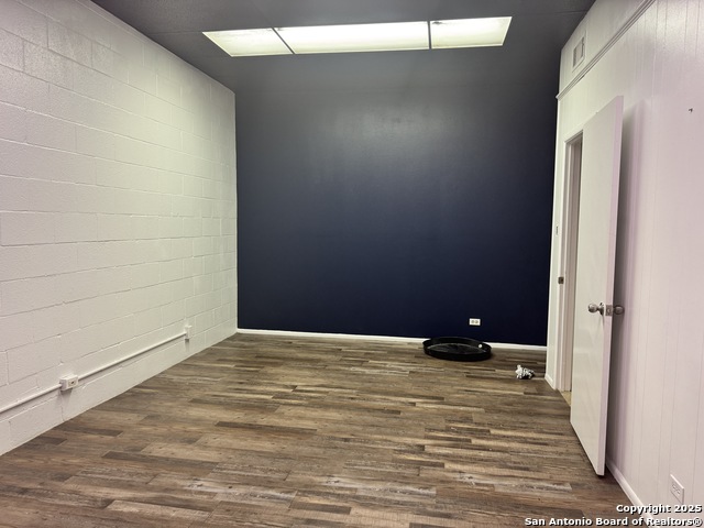 6617 S Flores Property Photo 7