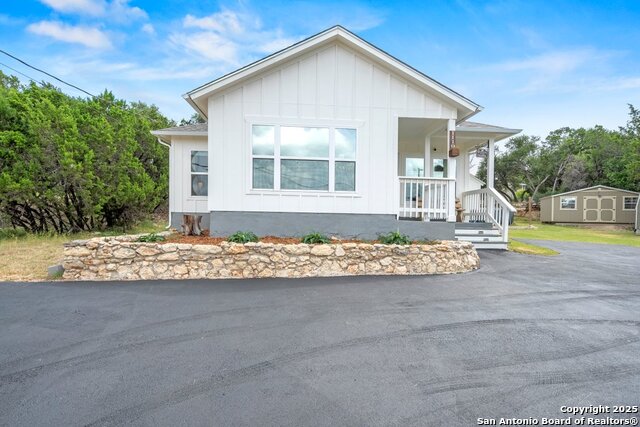 1110 Twin Deer Property Photo 1