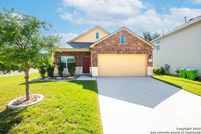 1202 Petunia Bluff Property Photo 1