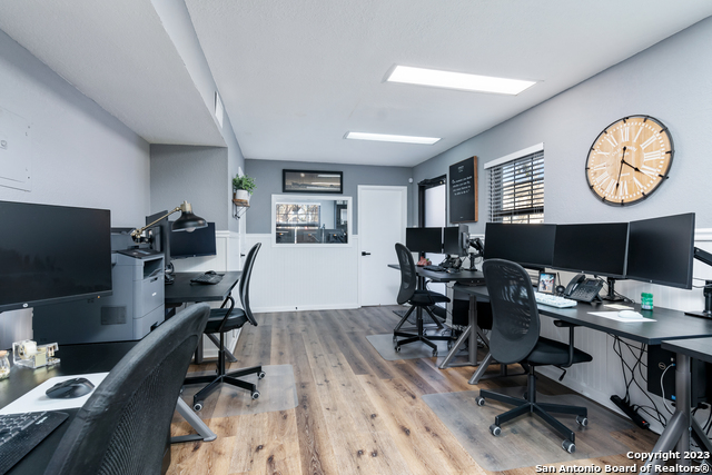 2023 Lockhill Selma Property Photo 10