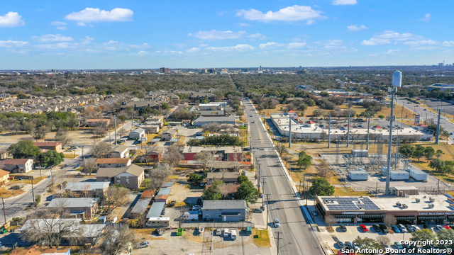 2023 Lockhill Selma Property Photo 28