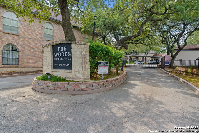 8915 Datapoint Property Photo 1