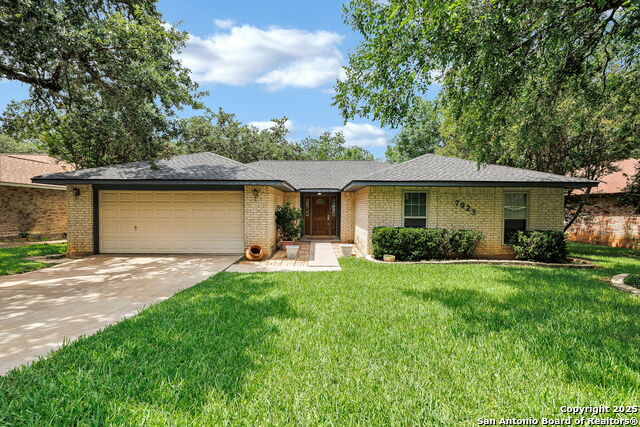 7923 Creek Trl Property Photo 1