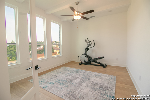 7302 Cresta Bulivar Property Photo 5