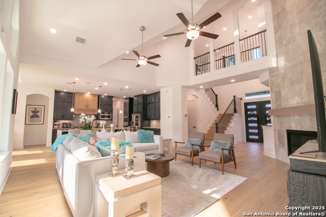 7302 Cresta Bulivar Property Photo 9