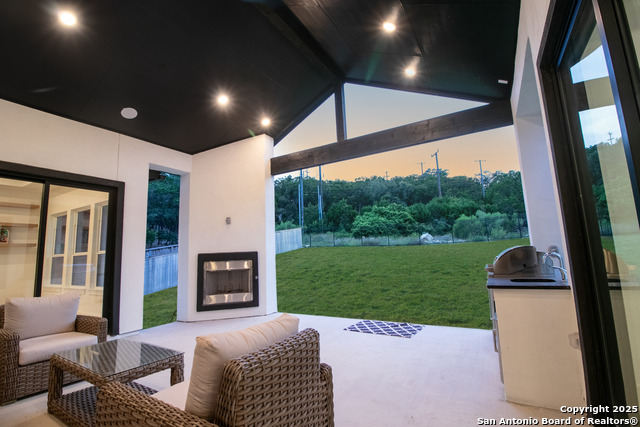 7302 Cresta Bulivar Property Photo 47