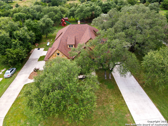 335 Mill Run Property Photo 11