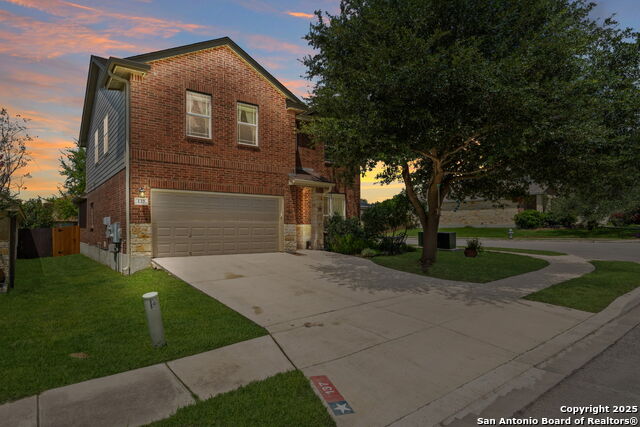 137 Enchanted View Property Photo 1