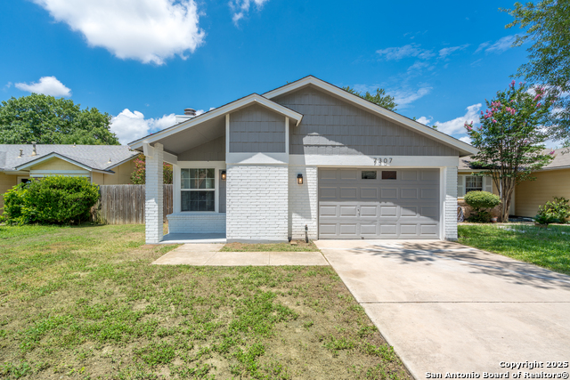 7307 Brandyridge Property Photo 1