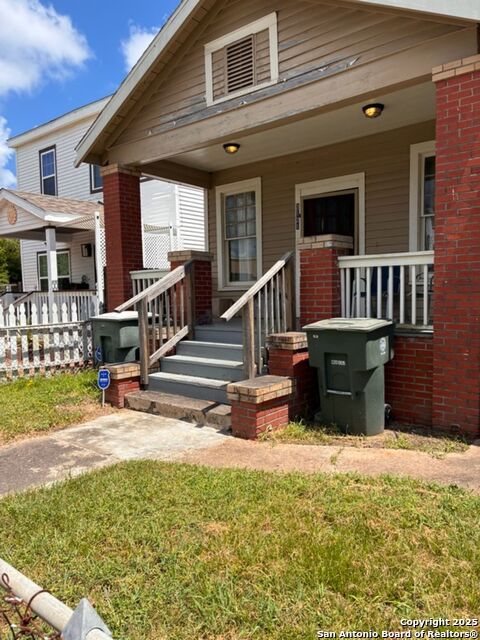 3121 Avenue N 1/2 Property Photo 1
