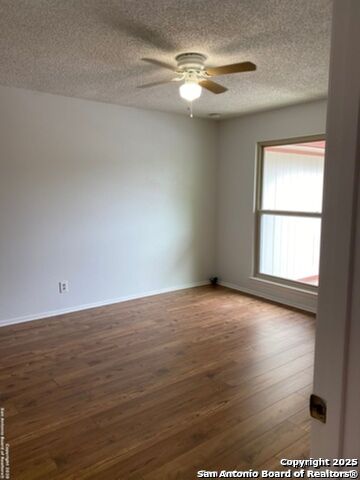 5010 Arbor Ridge Dr Property Photo 16