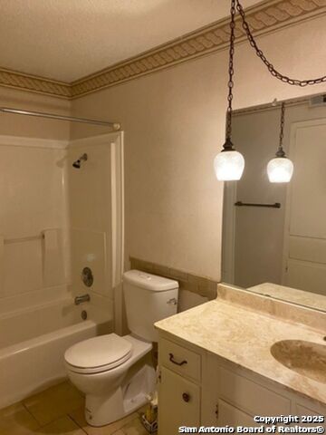 5010 Arbor Ridge Dr Property Photo 20