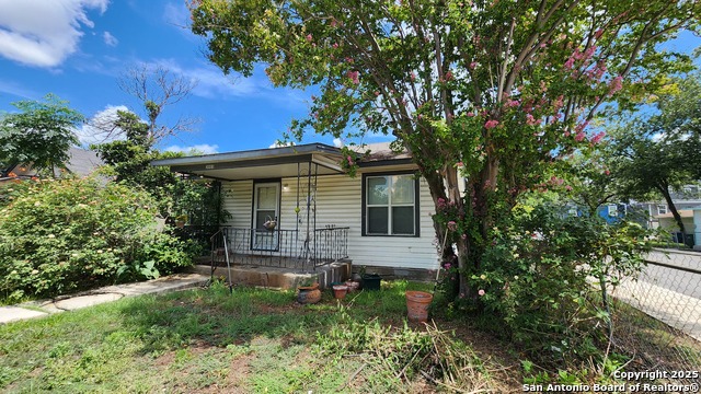 3003 W Travis Property Photo 1